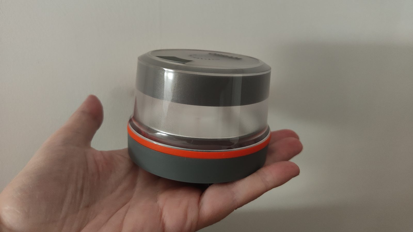 Die Rolle der Warnleuchte V16 für sichere Fahrzeugnutzung